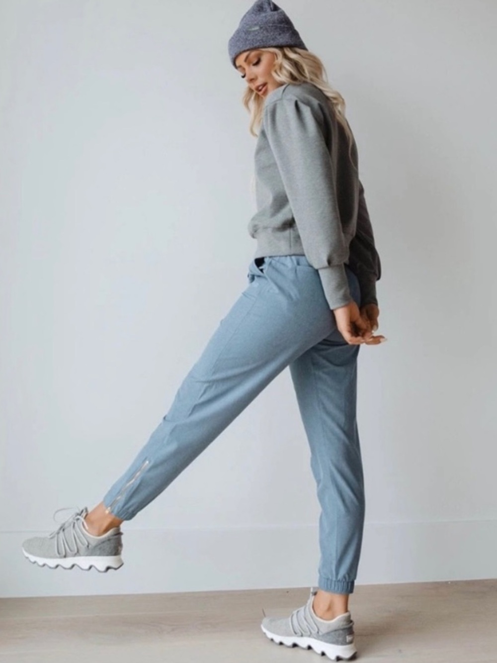Albion Slate Blue Jetsetter Joggers Zipper Legs Size Large